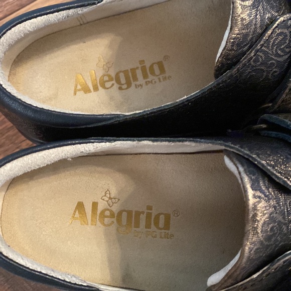 Like new Alegria clogs size 37 - Picture 3 of 5